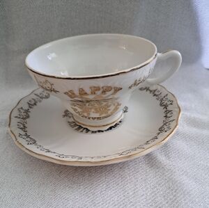 Lovely Happy Anniversary teacup...